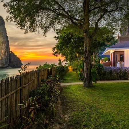 Villa Macaque And Villa Languor Railay Beach Exterior photo